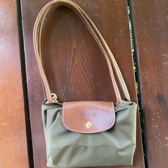 Longchamp Le Pliage Tote - Picture 1 of 7